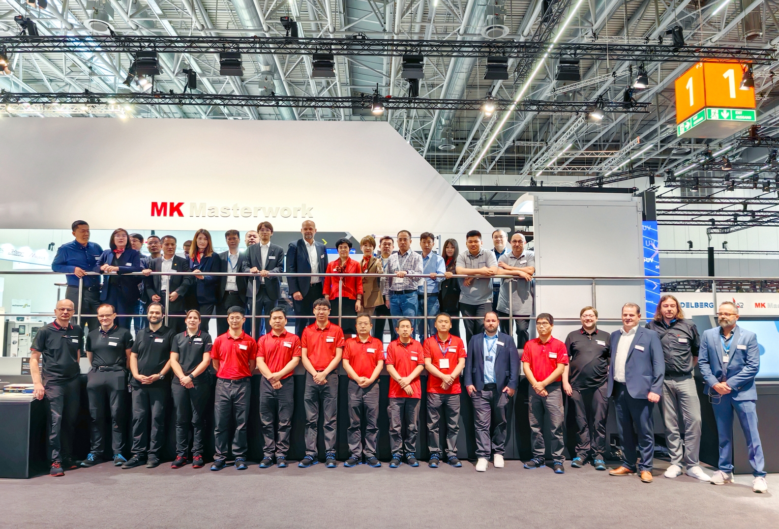 德鲁巴杰出闭幕，，，，，，，MK“荣"耀收官